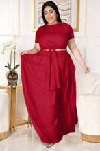 Load image into Gallery viewer, Plus Size 2 Piece Solid Color Short Sleeve Knot Skirt Set
